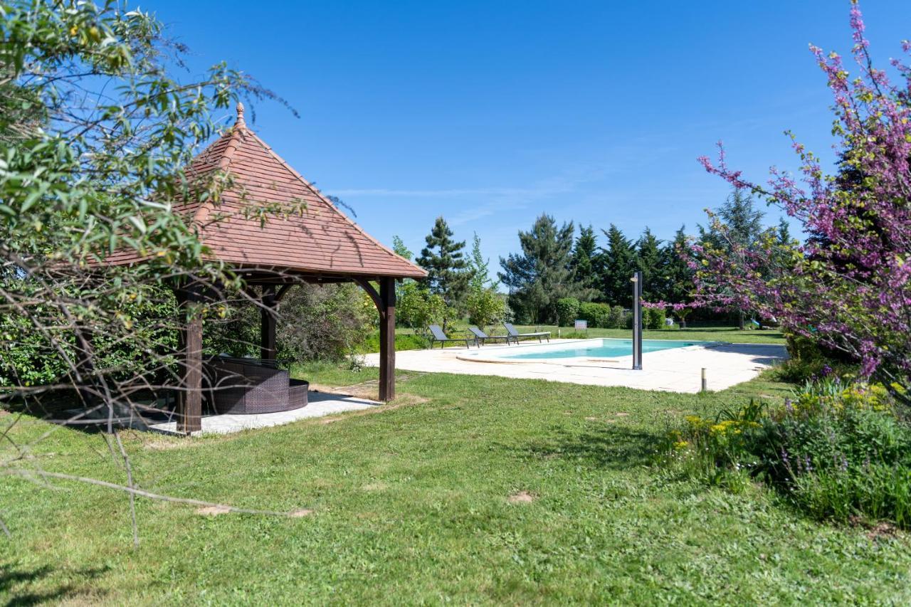 Bed and Breakfast La Fermette Du Perougord A Rouffignac-St-Cernin Perigord Noir Exterior foto